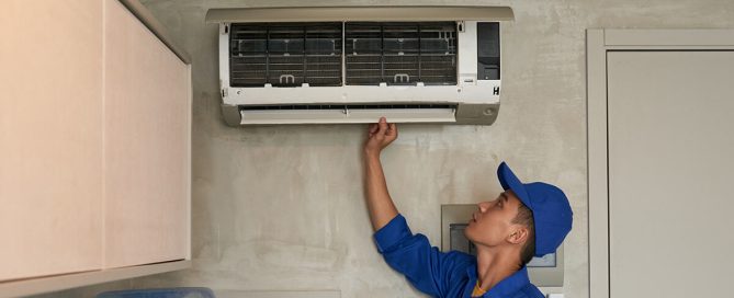what causes an air conditioner to freeze up